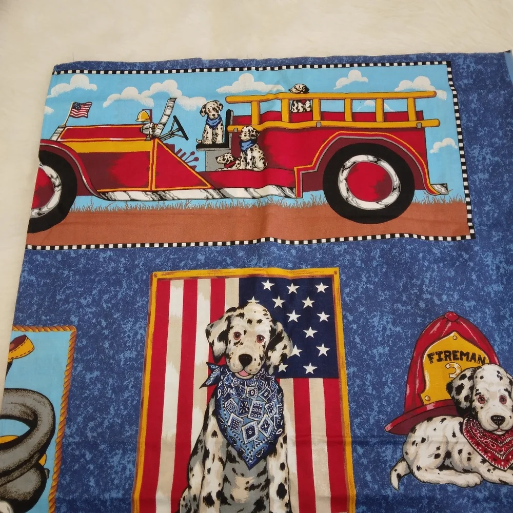 FABRIC Spring Industries Fire Dogs Dalmations 1 panel 35 in. cotton quil…